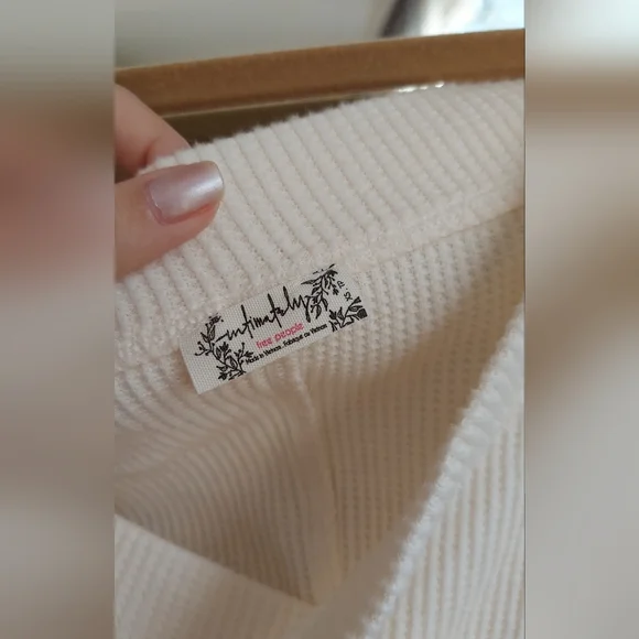 Free People Intimately Lovin
This Feelin Bodysuit NWOT - Picture 5 of 13